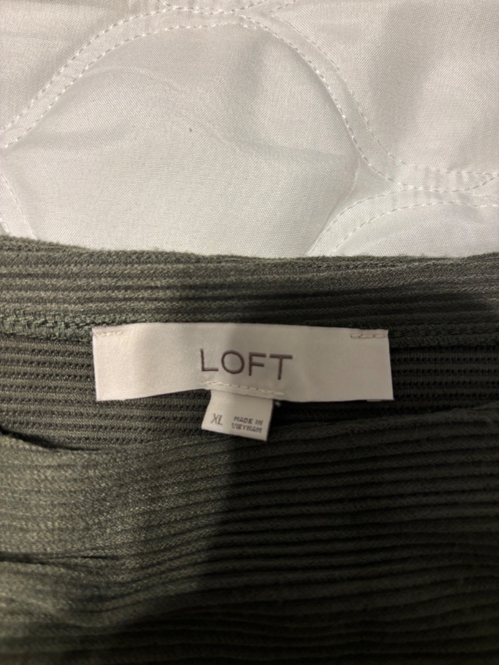 Loft Blouse - Picture 2 of 2